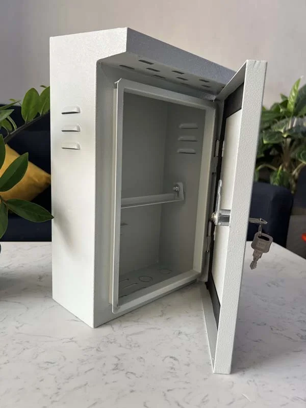 Xưởng Sản Xuất Vỏ Tủ Điện và Tủ Điện tại Hiệp Phước, HCM - ảnh minh họa 4